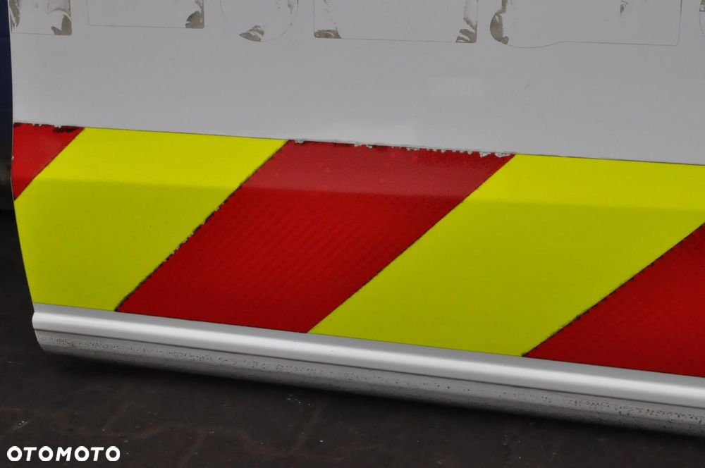 MERCEDES VITO W447 DRZWI LEWY TYŁ TYLNE LEWE BOCZNE - 5