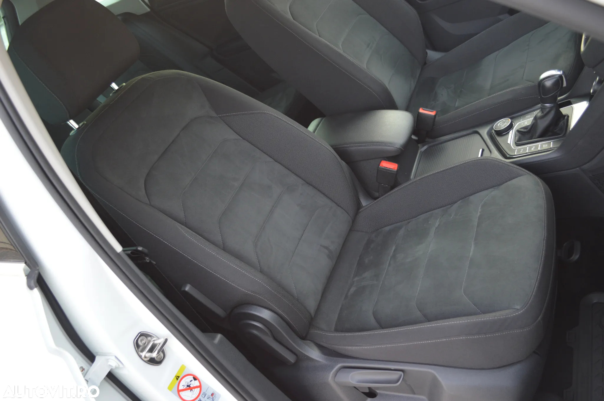 Volkswagen Tiguan 2.0 TDI 4Mot DSG Highline - 18