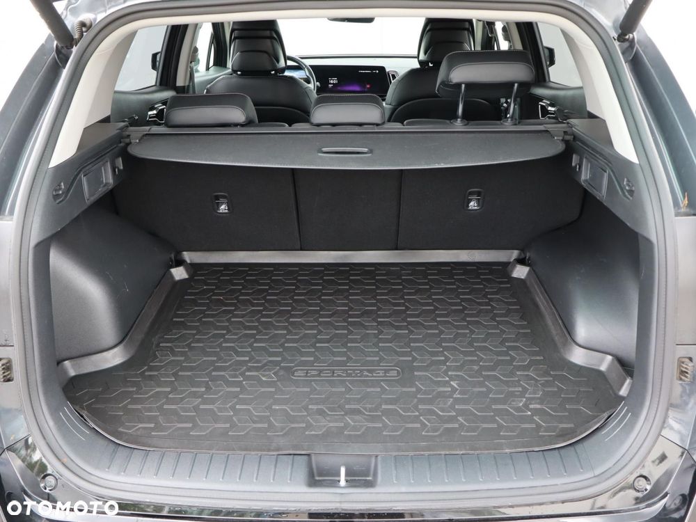 Kia Sportage 1.6 T-GDI HEV Business Line 4WD - 9