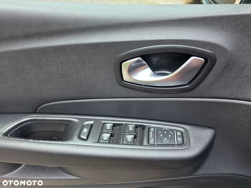 Renault Captur (ENERGY) TCe 90 LIMITED - 18