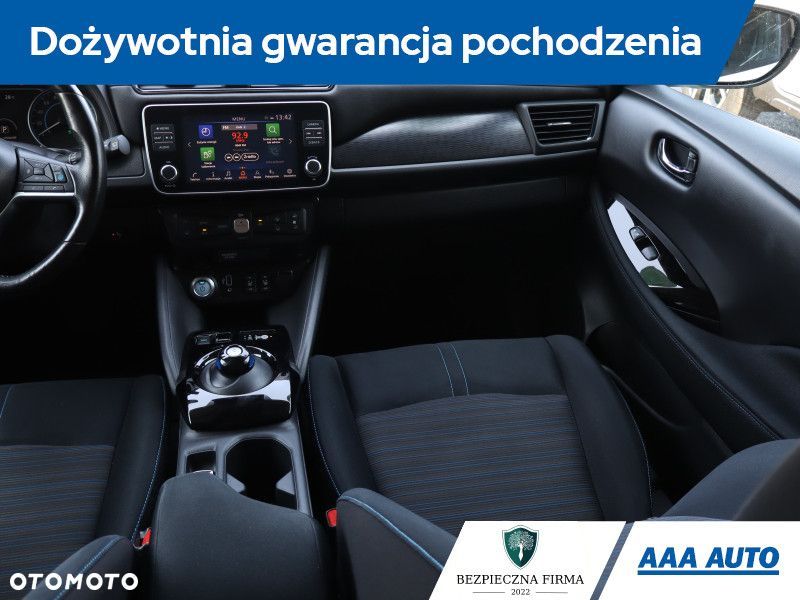 Nissan Leaf - 9