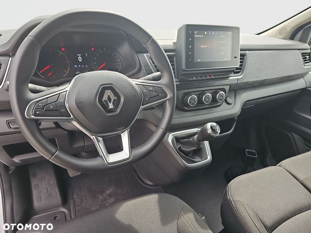 Renault Nowy Trafic - 3
