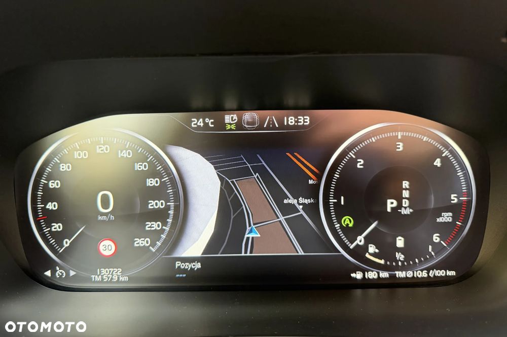 Volvo XC 60 B4 D AWD R-Design - 33