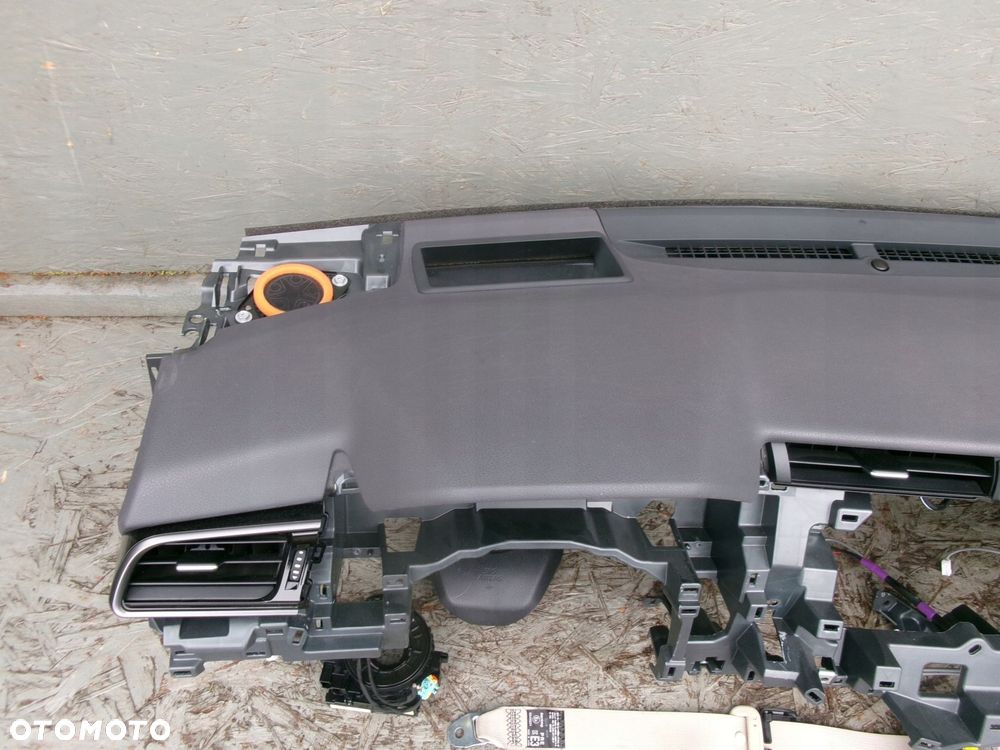 toyota camry 2,5 hybryda poduszki powietrzne konsola head up - 2