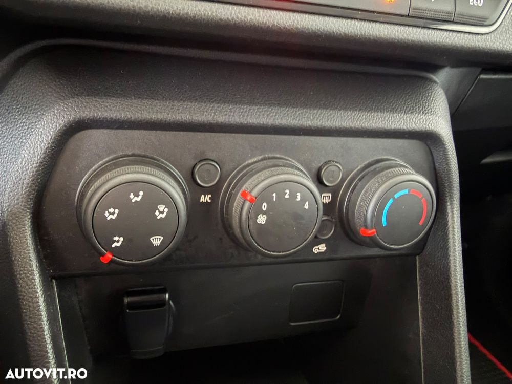 Dacia Logan TCe 90 MT6 Comfort - 15