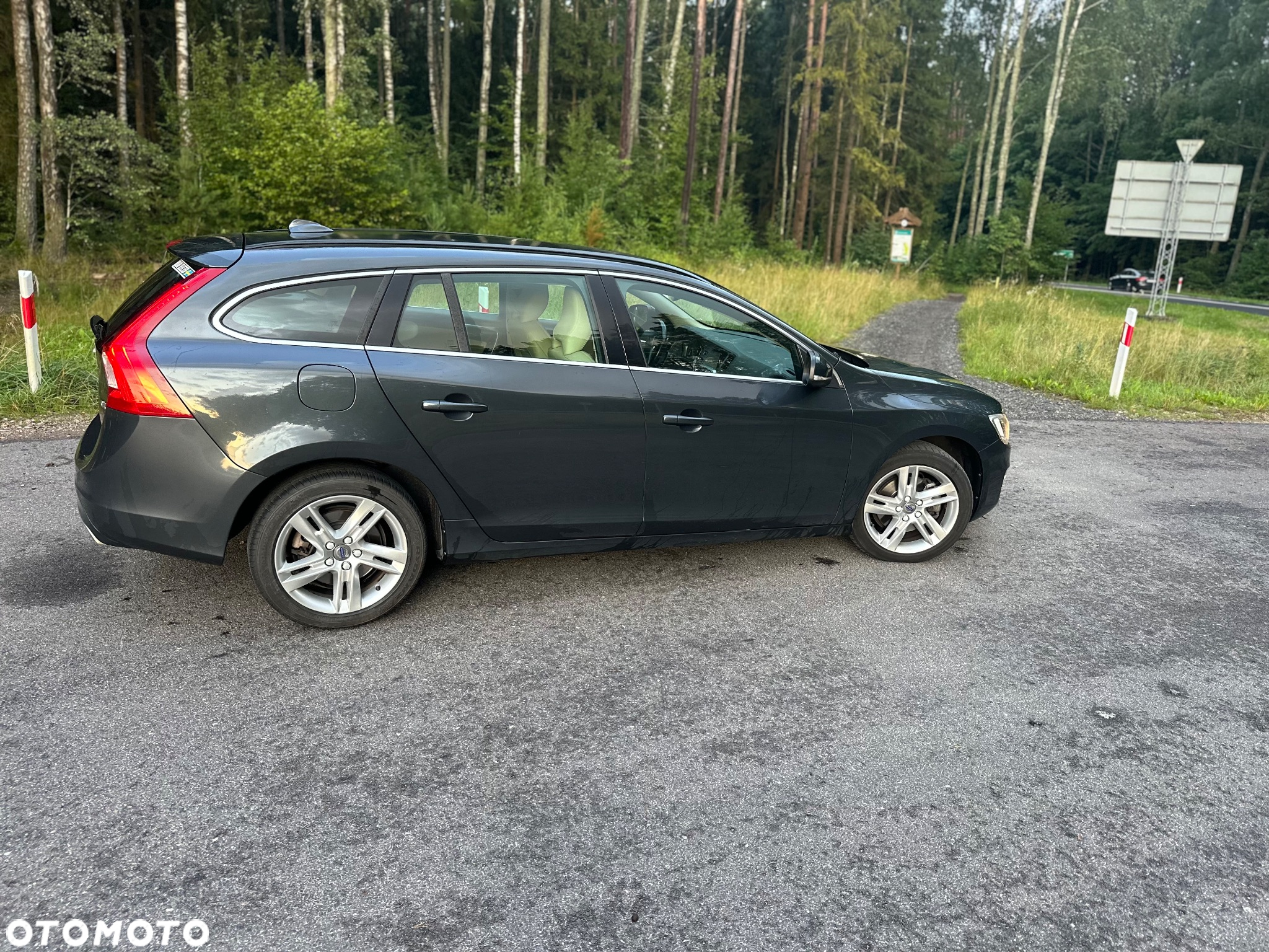 Volvo V60 D4 Drive-E Summum - 9