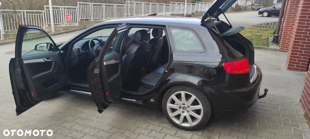 Audi A3 Sportback - 3