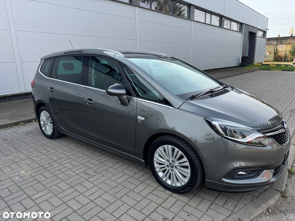 Opel Zafira 2.0 CDTI Cosmo S&S - 10