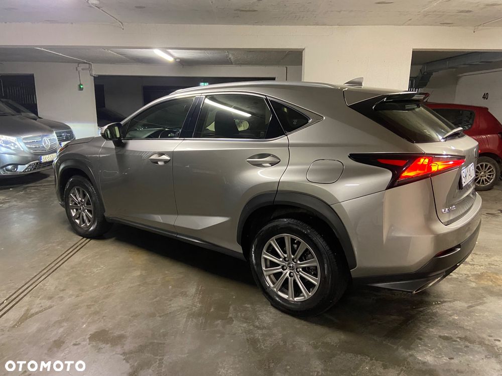 Lexus NX 300 Comfort AWD - 8