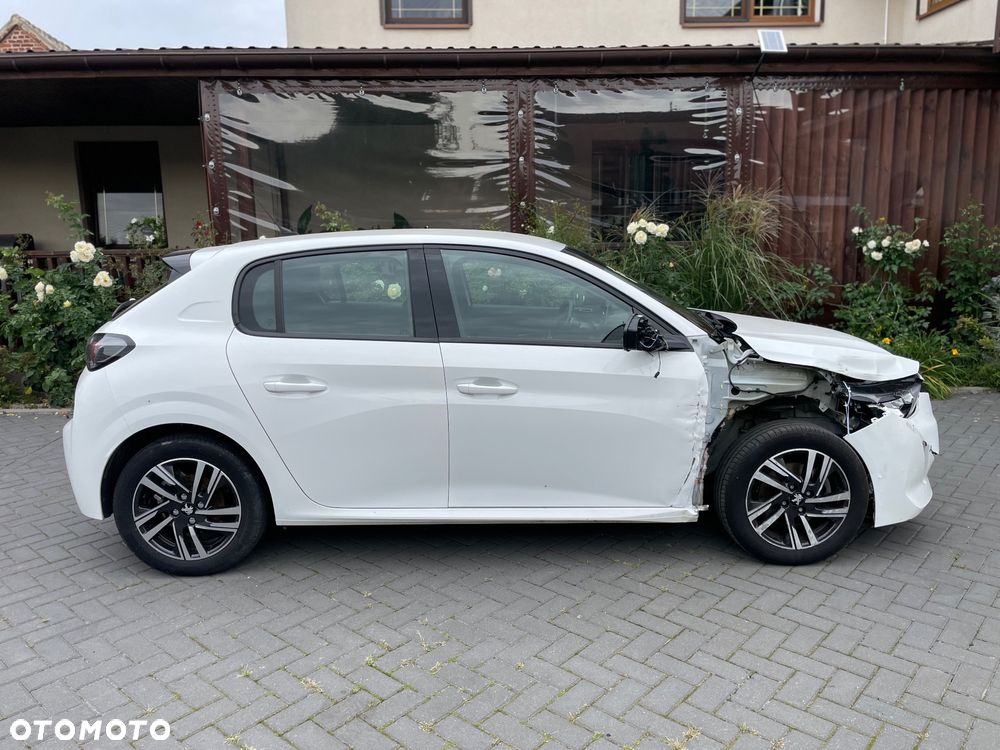 Peugeot 208 PureTech 100 Allure - 5