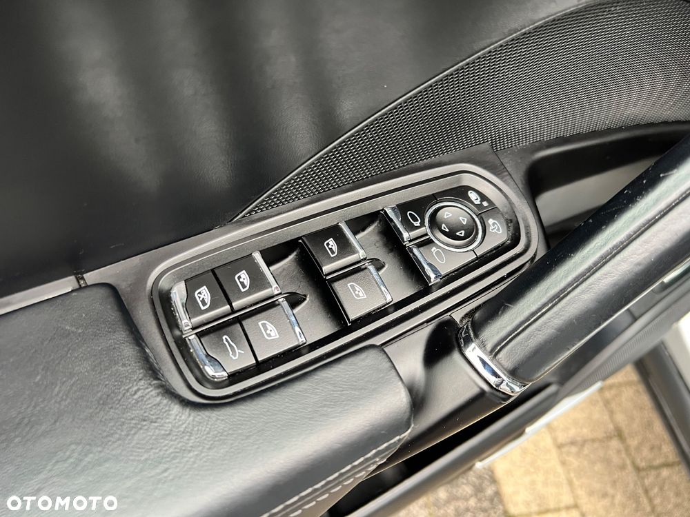 Porsche Cayenne S E-Hybrid - 24