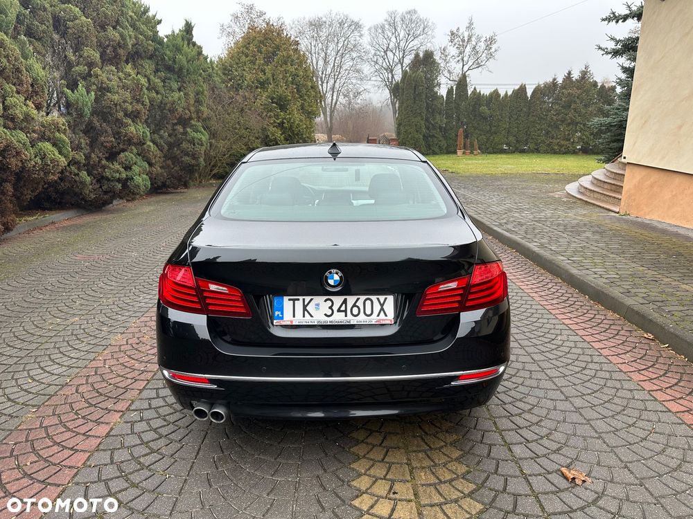 BMW Seria 5 520d xDrive Luxury Line - 9