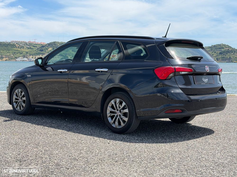Fiat Tipo Station Wagon 1.3 M-Jet Lounge Tech - 8