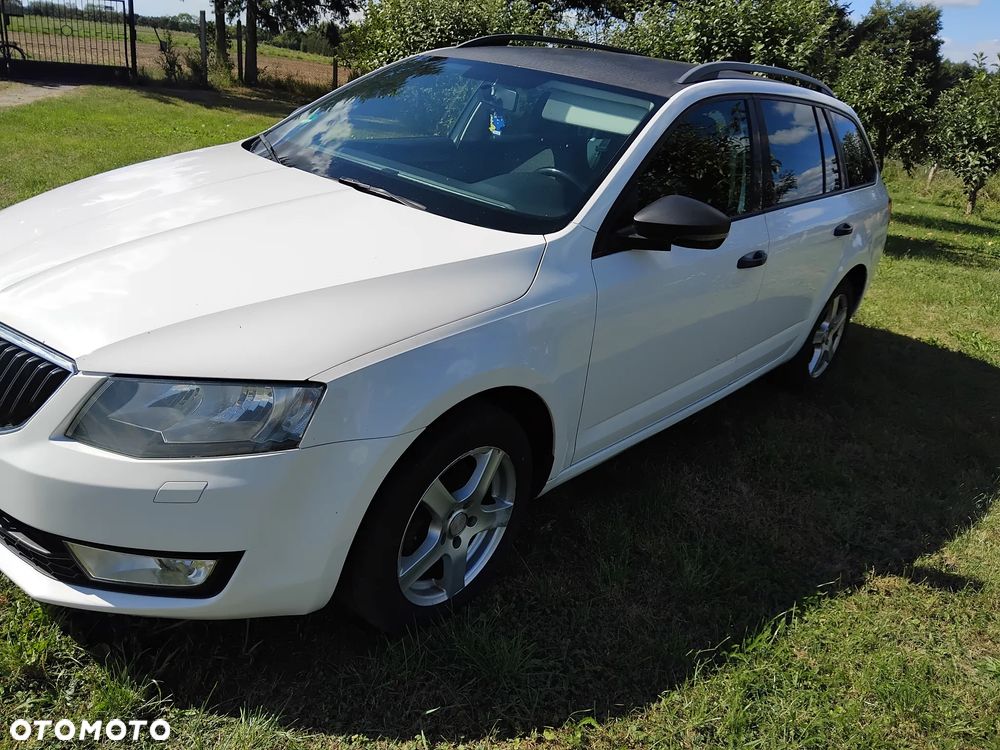 Skoda Octavia 1.6 TDI Active DSG - 2