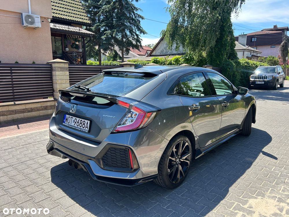 Honda Civic 1.5 i-VTEC Turbo Sport Plus - 9