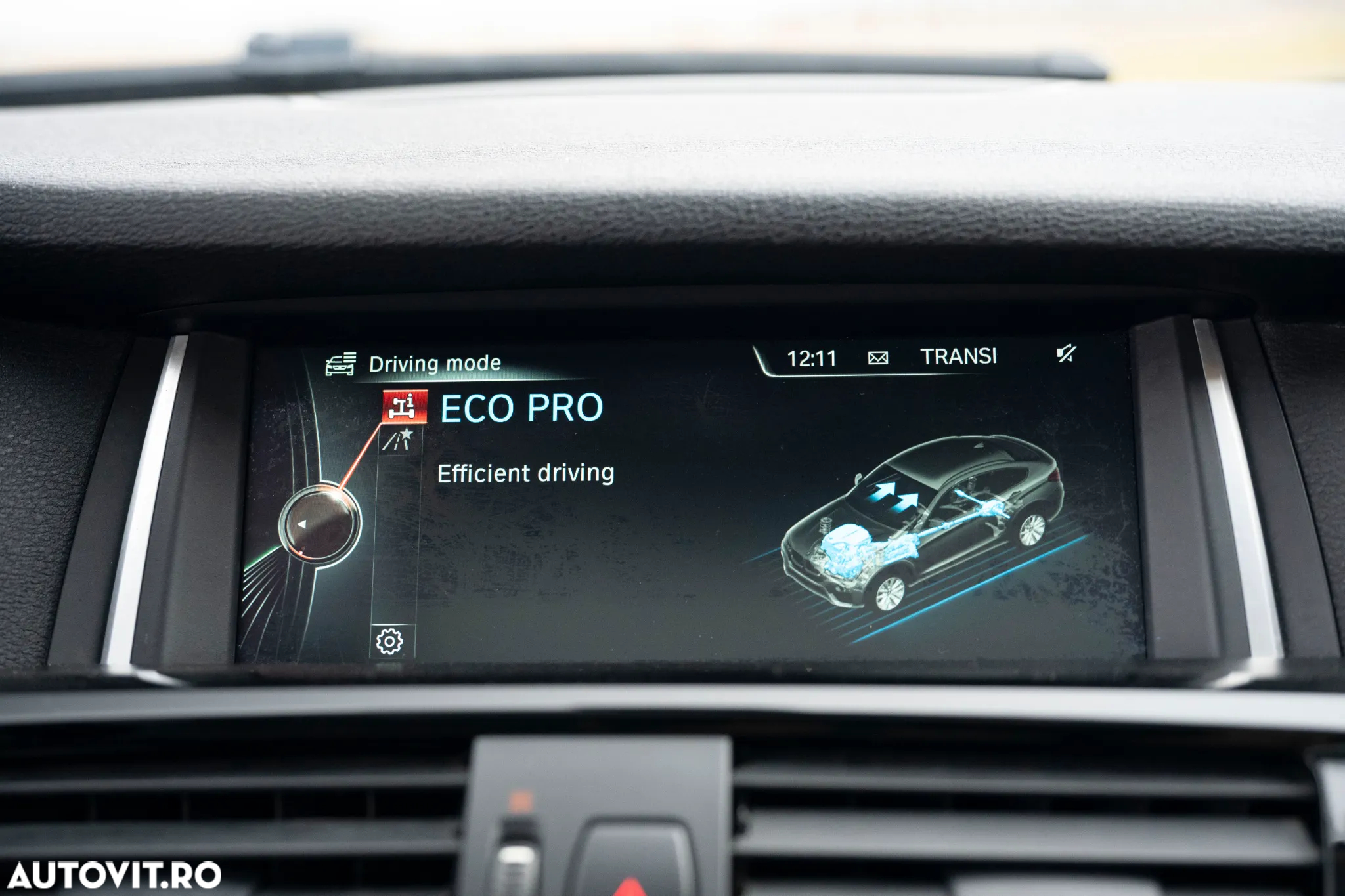 BMW X4 xDrive20d xLine - 32