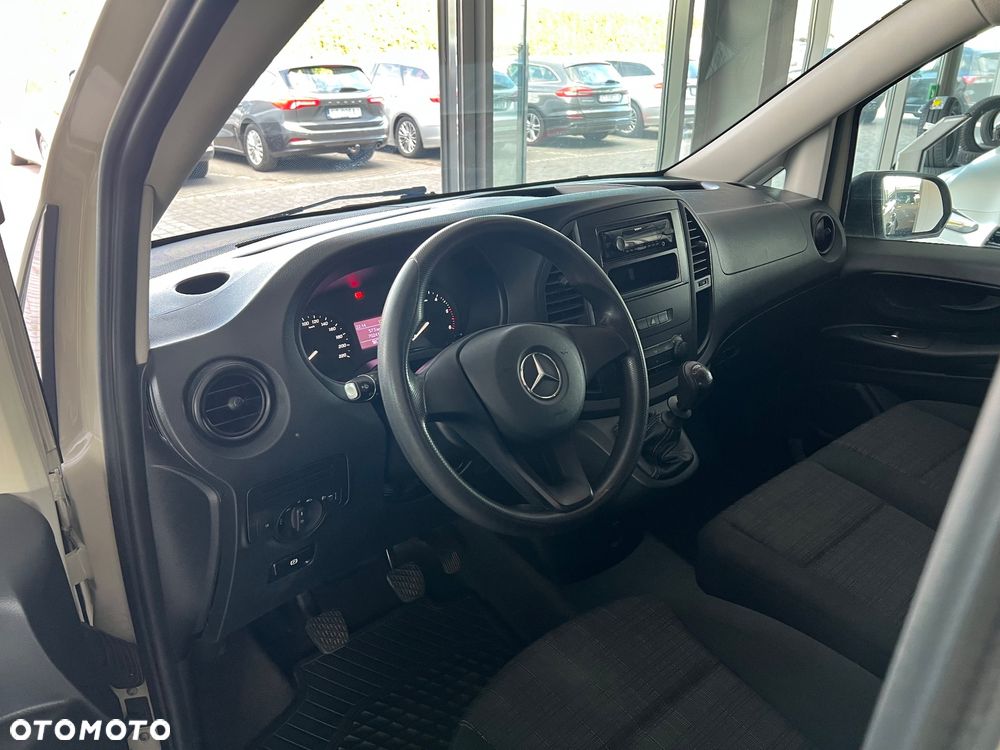 Mercedes-Benz Vito - 19