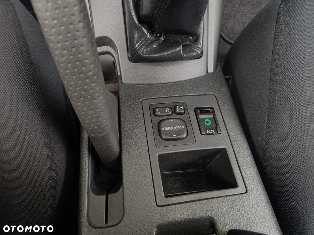 Toyota RAV4 2.0 4x2 Sol - 25