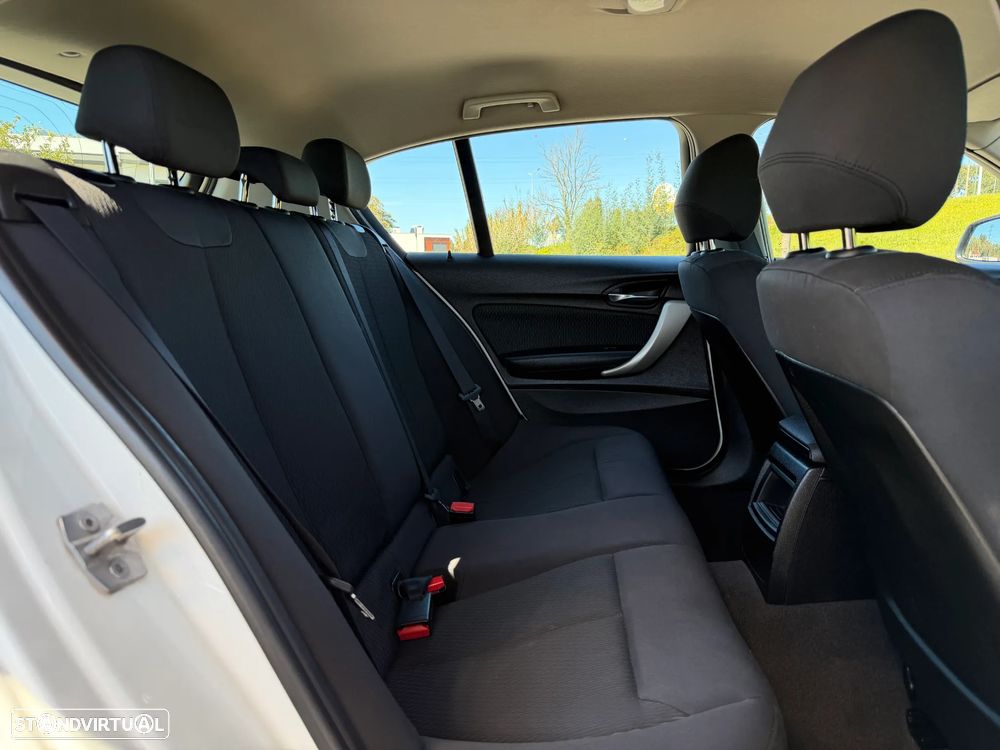 BMW 116 i Line Sport - 8