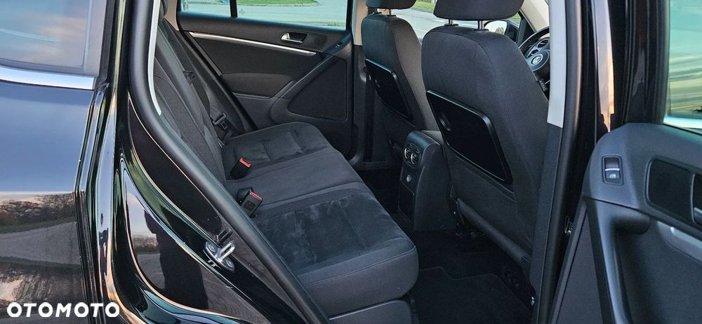 Volkswagen Tiguan 2.0 TDI DPF BlueMotion Technology Exclusive - 9