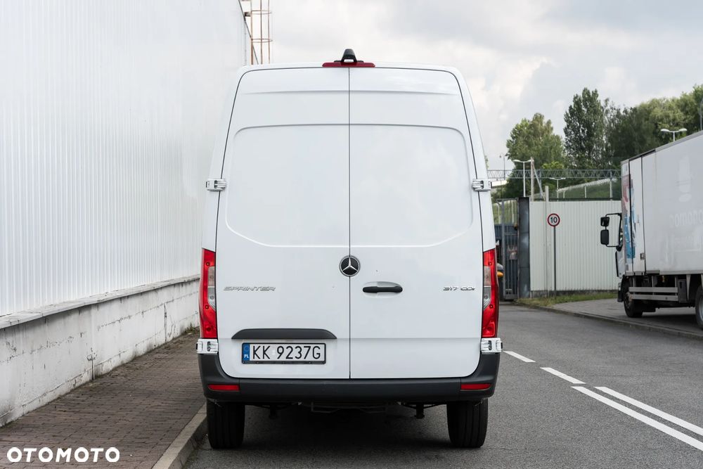 Mercedes-Benz Sprinter 317 CDI - 13