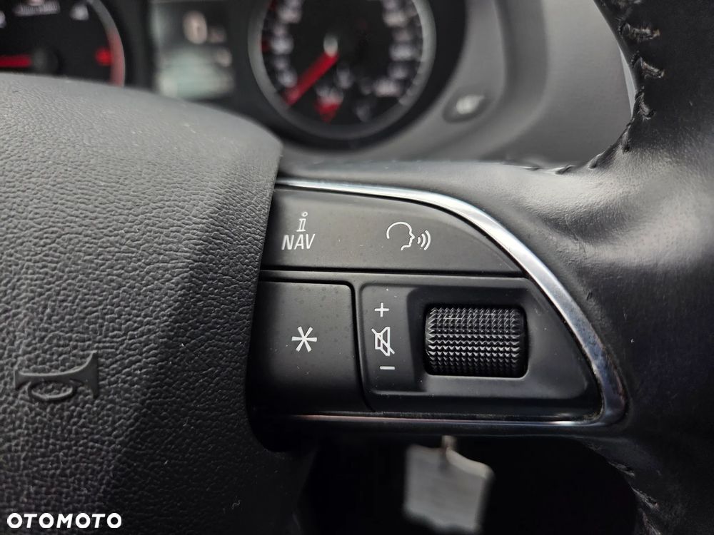 Audi Q3 2.0 TDI - 29