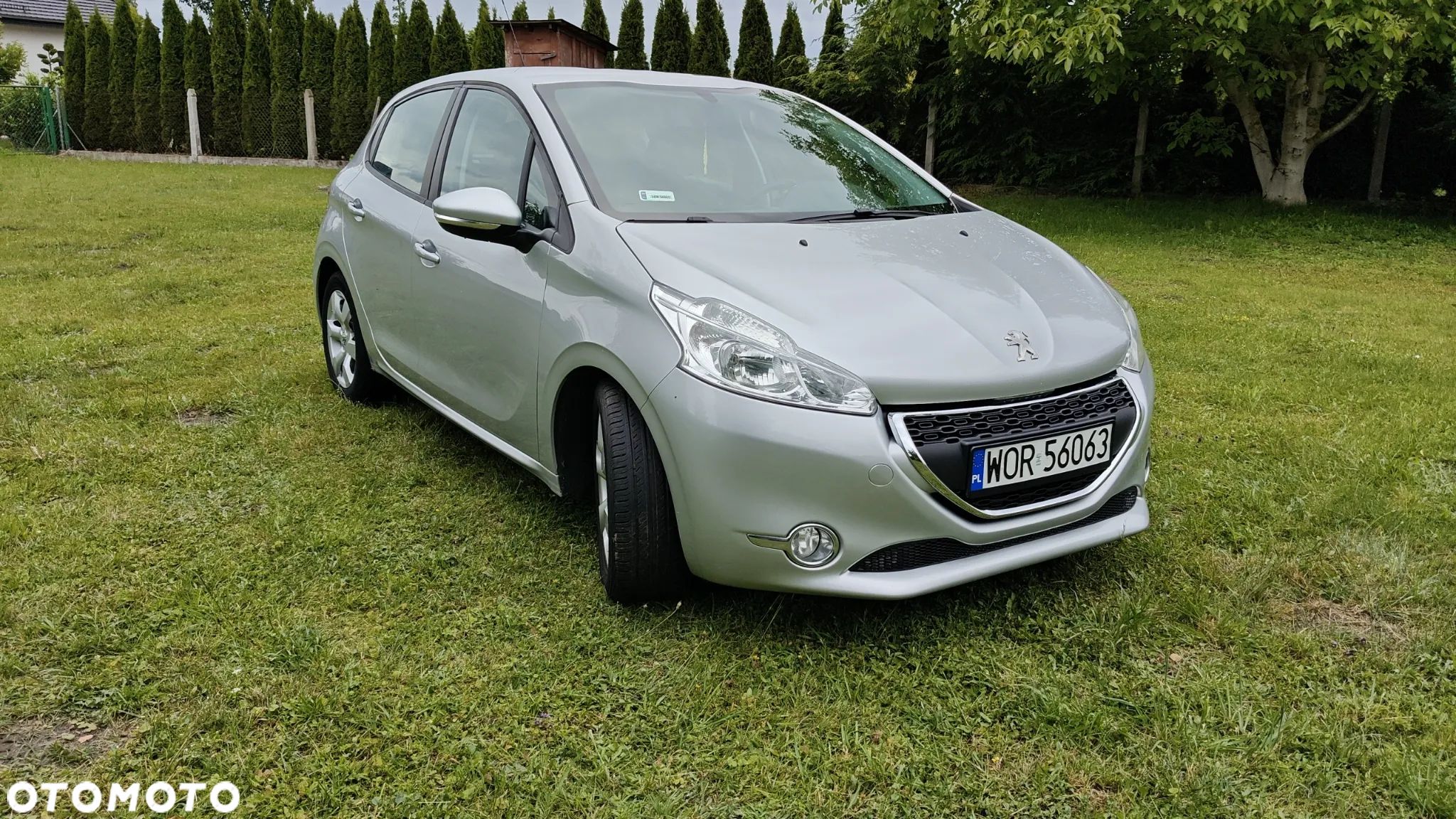 Peugeot 208 1.6 e-HDi Active STT - 1