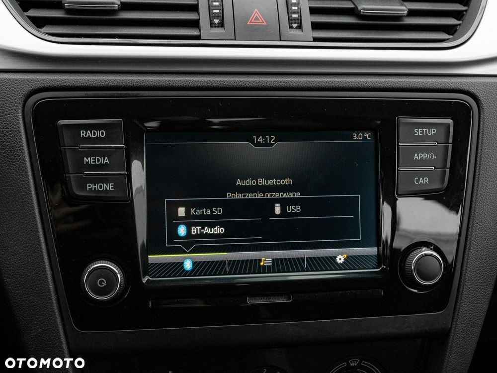 Skoda RAPID Spb 1.0 TSI Ambition - 22