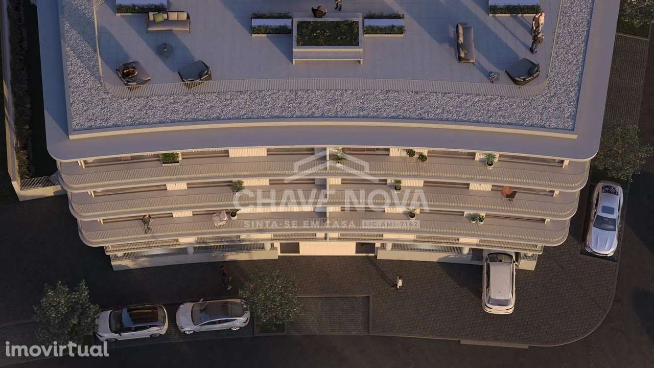 T3 com Rooftop e Vistas Desafogadas | Sul/Poente na Madalena - Grande imagem: 2/34