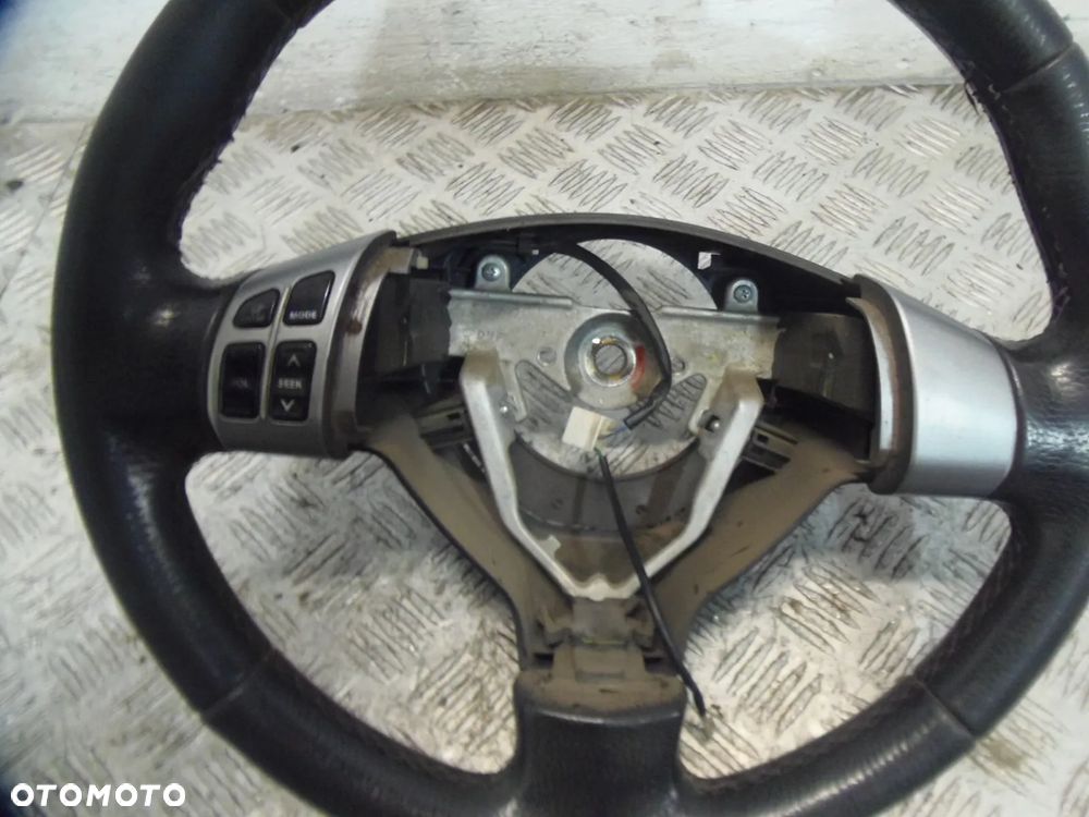 Kierownica Multifunkcyjna Skórzana Suzuki Sx4 2006-2012 - 2
