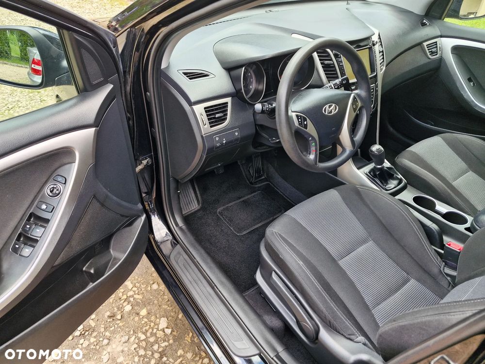 Hyundai i30 1.4 Trend - 19