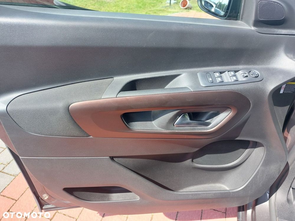 Peugeot Rifter 1.2 PureTech GT S&S - 13
