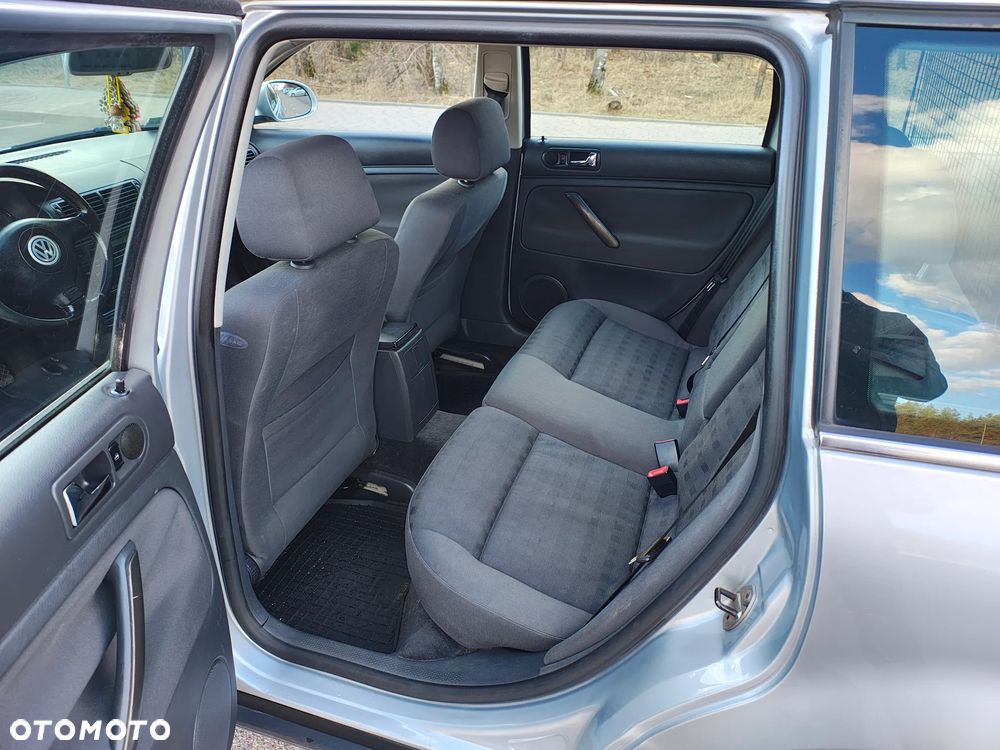 Volkswagen Passat - 6