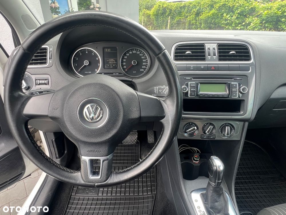 Volkswagen Polo - 10