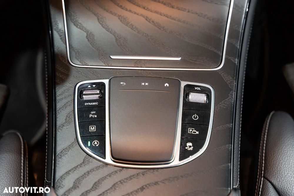 Mercedes-Benz GLC 220 d 4Matic 9G-TRONIC AMG Line - 14