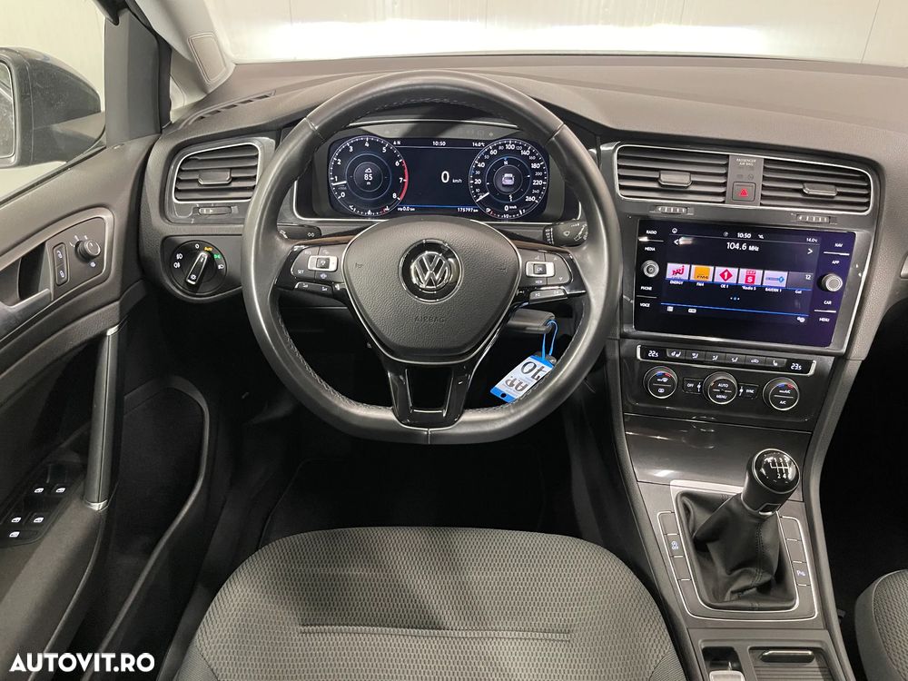 Volkswagen Golf 1.5 TSI Comfortline - 6