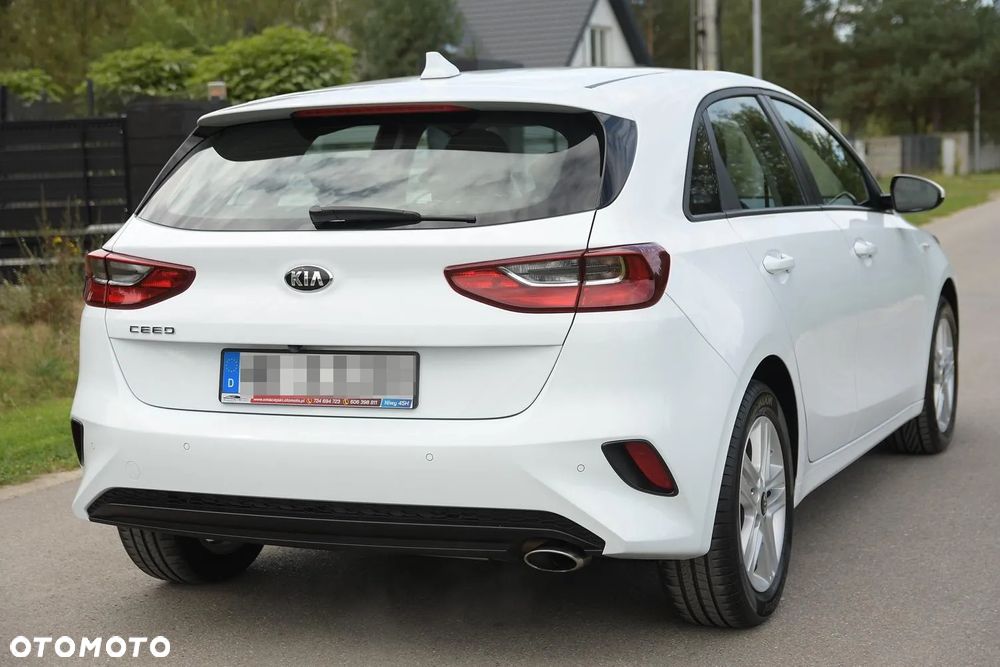 Kia Ceed - 6