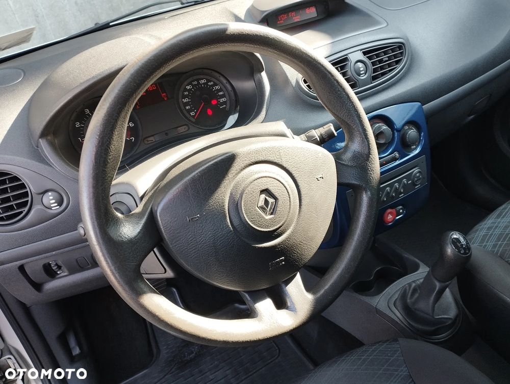 Renault Clio 1.2 TCE Authentique - 17