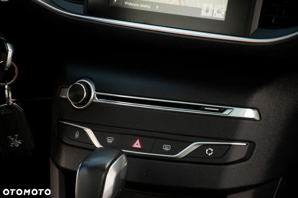 Peugeot 308 BlueHDi 150 Automatik Stop & Start Allure - 9