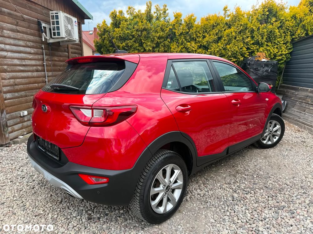Kia Stonic 1.4 M - 8