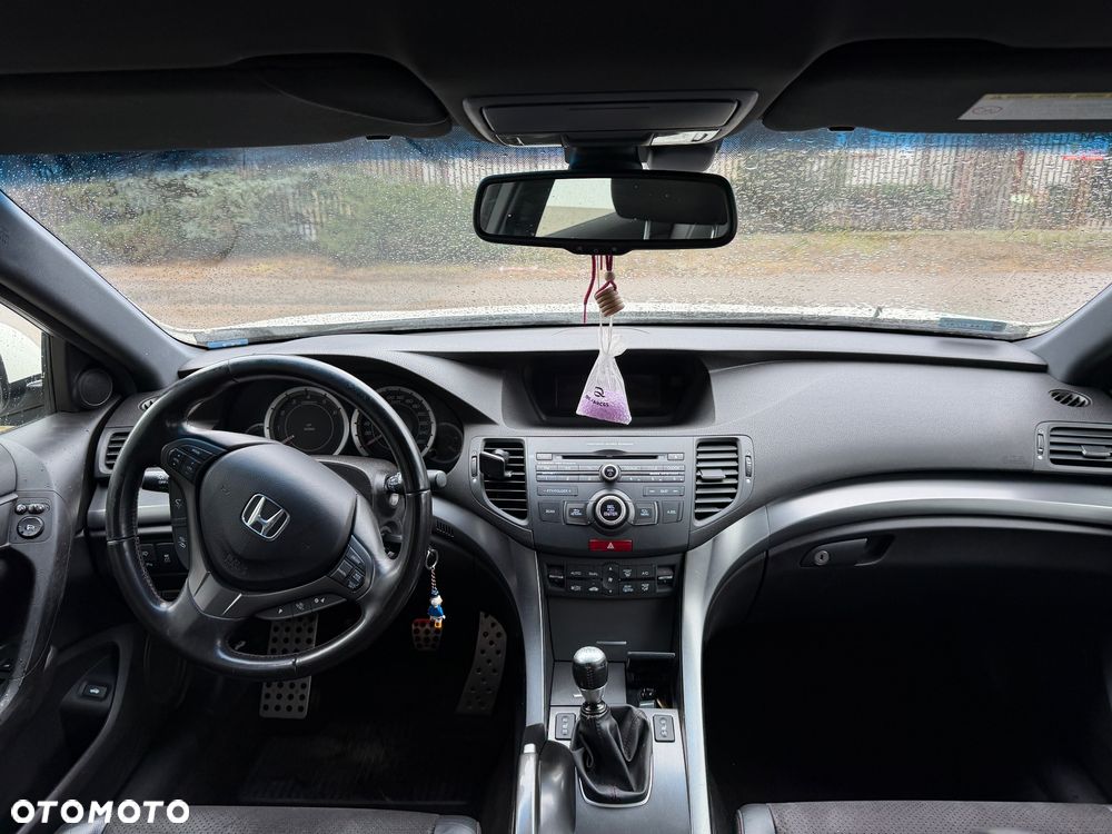 Honda Accord 2.2d Type-S - 11