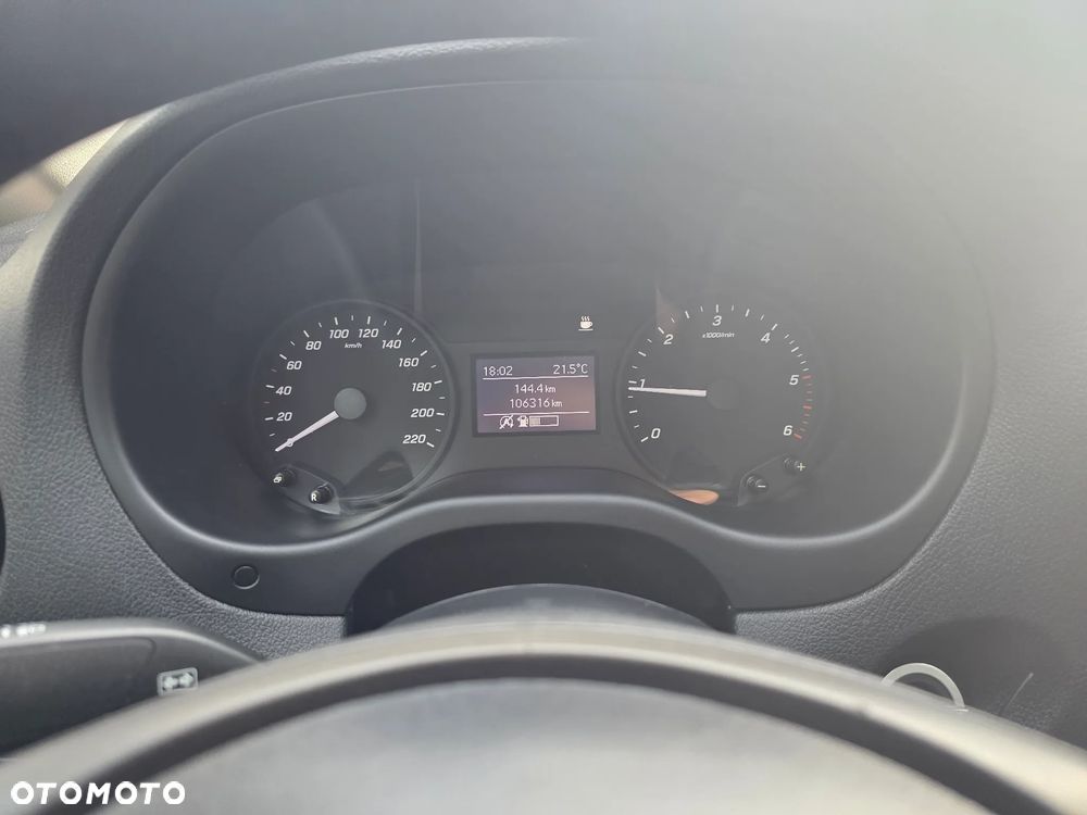 Mercedes-Benz Vito - 14