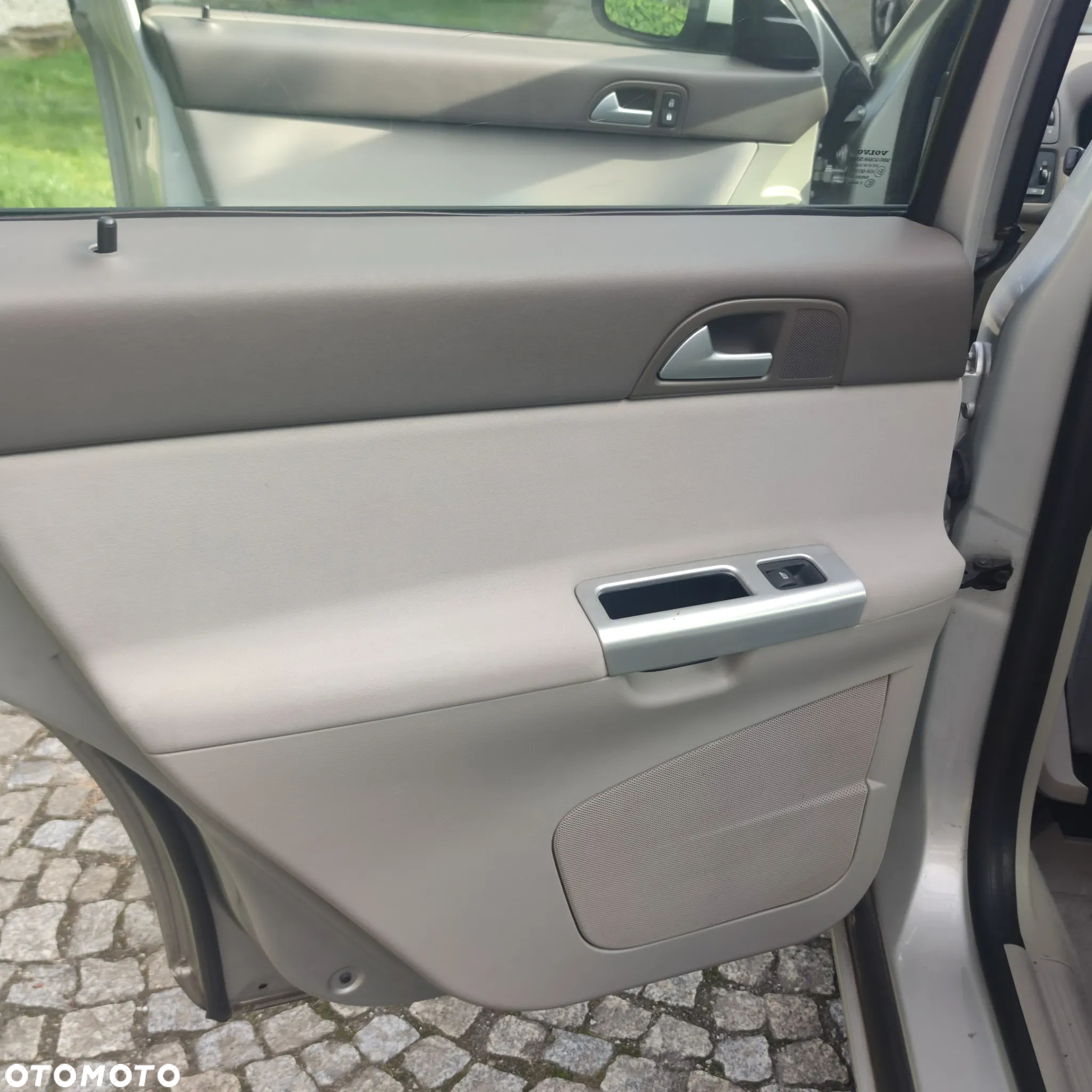 Volvo V50 T5 Geartronic Momentum - 15