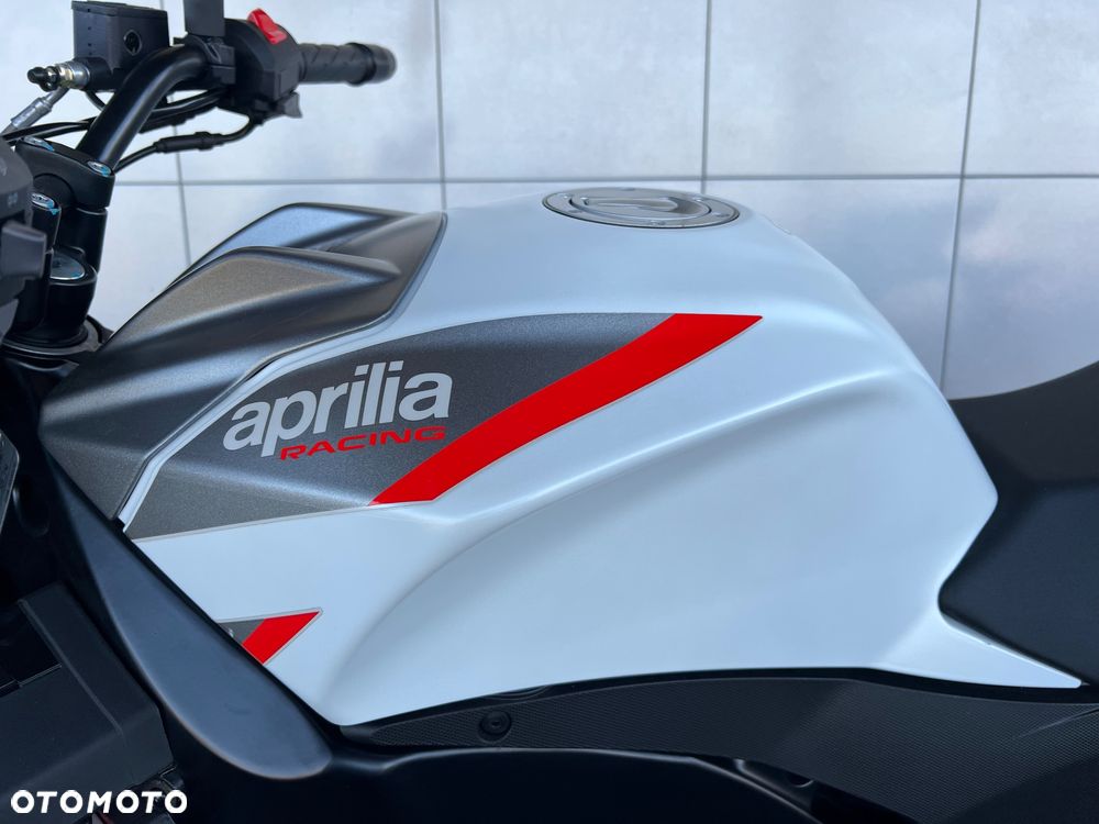 Aprilia Tuono - 21