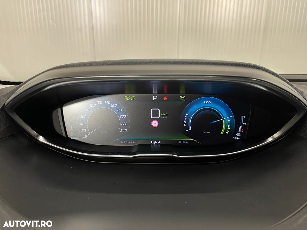 Peugeot 3008 PHEV 225 EAT8 Allure Pack - 30