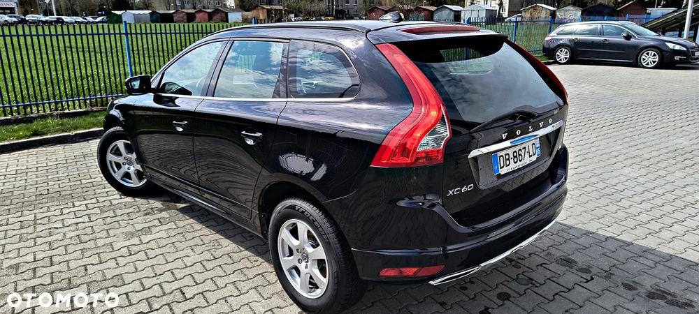 Volvo XC 60 D4 Kinetic - 17
