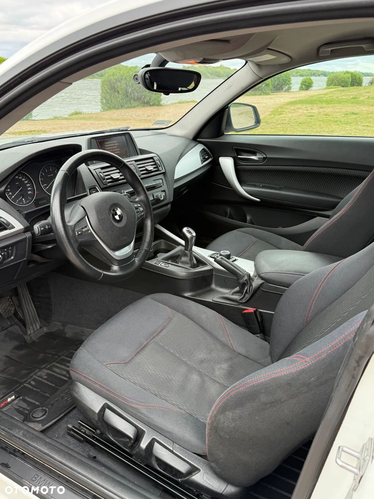 BMW Seria 1 114i - 11