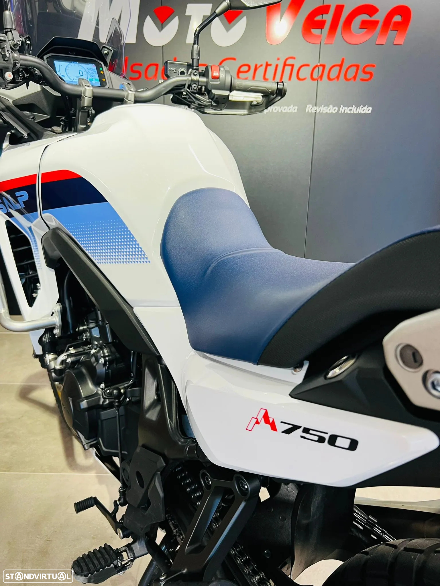 Honda Transalp 750 - 7