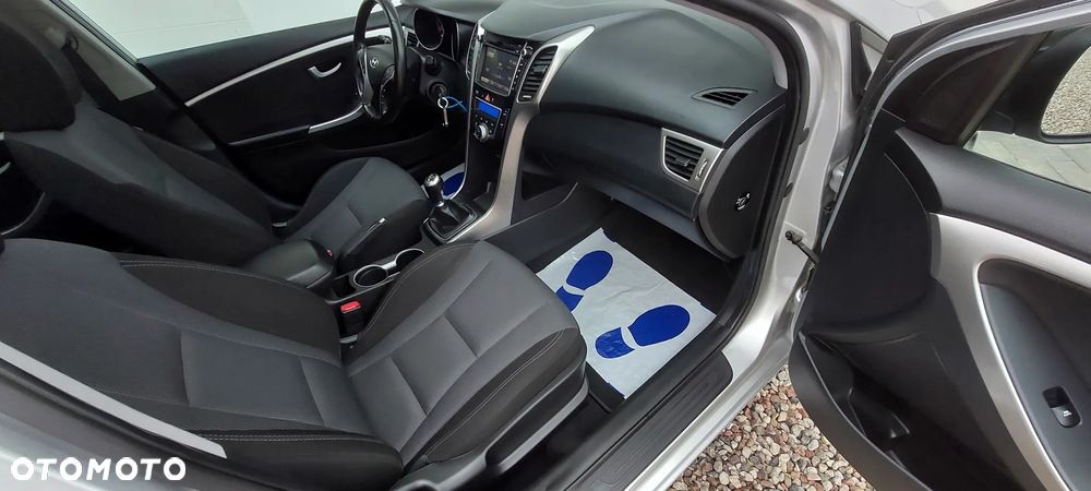 Hyundai i30 1.6 CRDi BlueDrive Comfort - 29