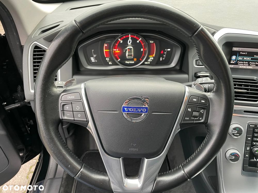 Volvo XC 60 D4 Drive-E Kinetic - 4